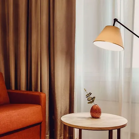 Hotel Grand