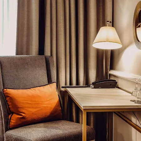 Hotel Grand 4*