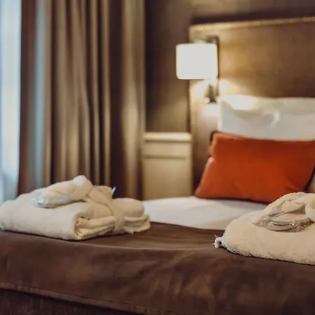 Hotel Grand