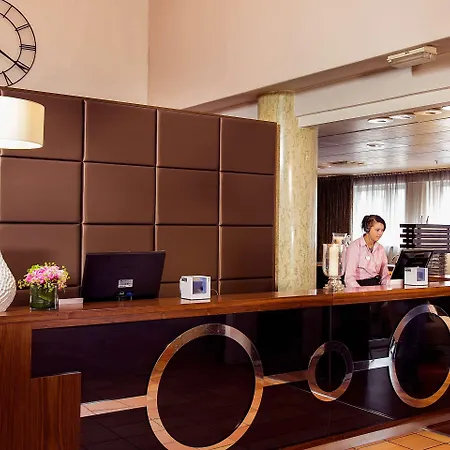 Hotel Grand